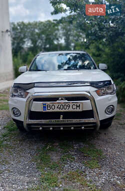 Mitsubishi Outlander XL 2012 Mitsubishi Outlander XL 2012