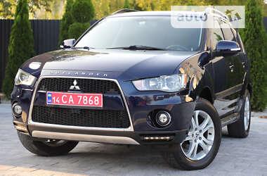 Внедорожник / Кроссовер Mitsubishi Outlander XL 2012 в Дрогобыче