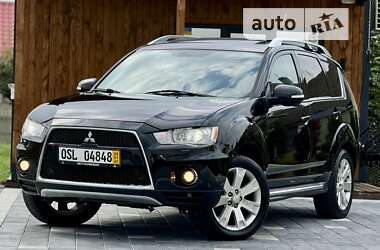 Позашляховик / Кросовер Mitsubishi Outlander XL 2011 в Дрогобичі