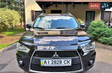 Mitsubishi Outlander XL 2010 Mitsubishi Outlander XL 2010