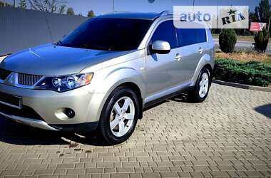 Mitsubishi Outlander XL 2008