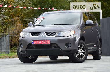 Позашляховик / Кросовер Mitsubishi Outlander XL 2008 в Дрогобичі