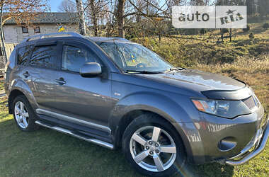 Mitsubishi Outlander XL 2009