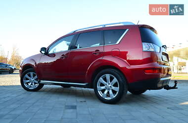 Внедорожник / Кроссовер Mitsubishi Outlander XL 2011 в Дрогобыче