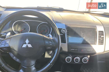 Позашляховик / Кросовер Mitsubishi Outlander XL 2008 в Дрогобичі