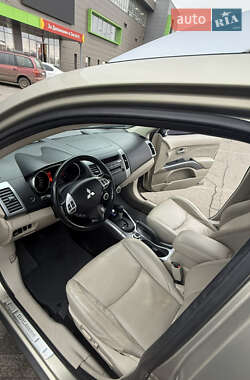 Внедорожник / Кроссовер Mitsubishi Outlander XL 2007 в Кривом Роге