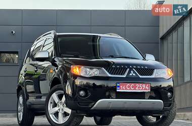 Позашляховик / Кросовер Mitsubishi Outlander XL 2008 в Дрогобичі