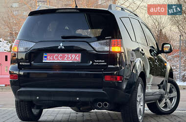 Позашляховик / Кросовер Mitsubishi Outlander XL 2008 в Дрогобичі