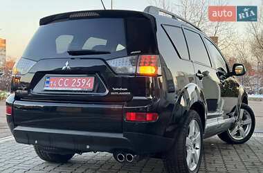 Позашляховик / Кросовер Mitsubishi Outlander XL 2008 в Дрогобичі