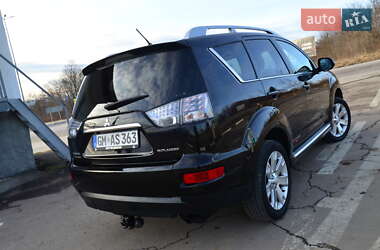 Позашляховик / Кросовер Mitsubishi Outlander XL 2011 в Дрогобичі