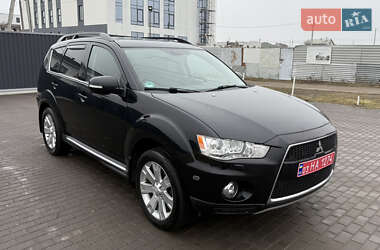 Позашляховик / Кросовер Mitsubishi Outlander XL 2012 в Вінниці