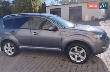 Позашляховик / Кросовер Mitsubishi Outlander XL 2007 в Запоріжжі