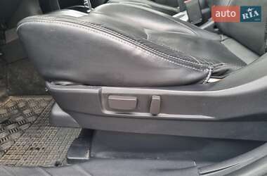 Позашляховик / Кросовер Mitsubishi Outlander XL 2008 в 