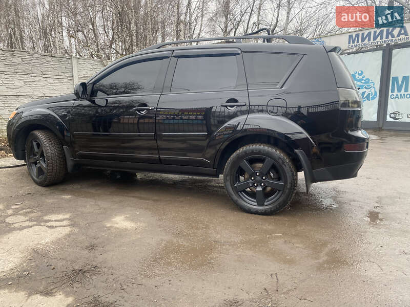 Позашляховик / Кросовер Mitsubishi Outlander XL 2007 в Вільногірську