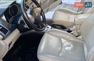 Внедорожник / Кроссовер Mitsubishi Outlander XL 2008 в Днепре