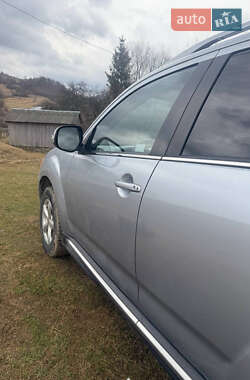 Внедорожник / Кроссовер Mitsubishi Outlander XL 2010 в 
