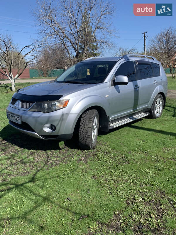Mitsubishi Outlander XL 2007