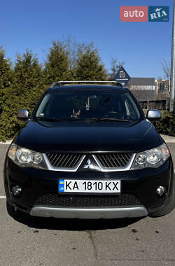 Внедорожник / Кроссовер Mitsubishi Outlander XL 2007 в 