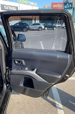 Позашляховик / Кросовер Mitsubishi Outlander XL 2008 в 