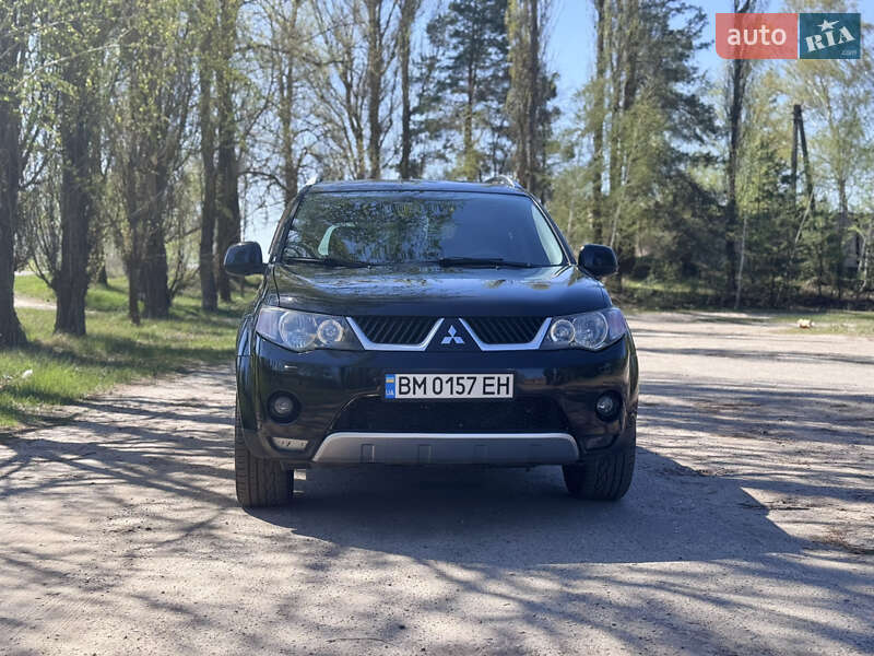 Позашляховик / Кросовер Mitsubishi Outlander XL 2008 в Охтирці