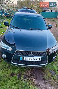 Mitsubishi Outlander XL 2012