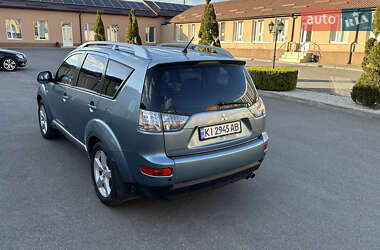 Позашляховик / Кросовер Mitsubishi Outlander XL 2007 в 
