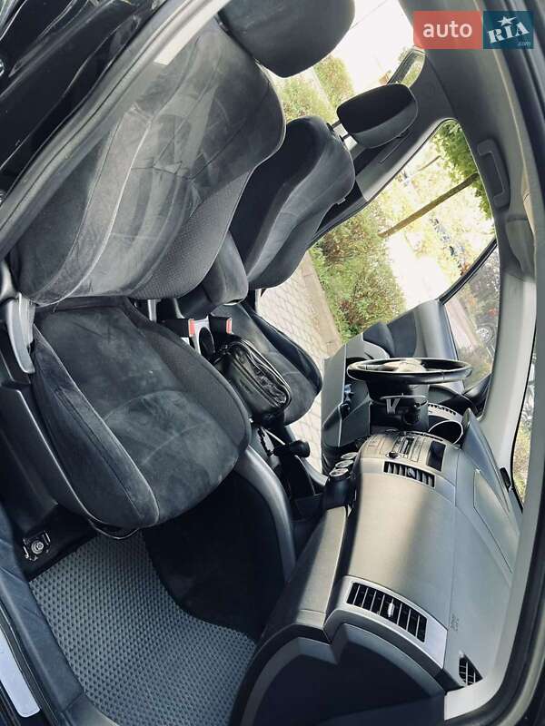 Внедорожник / Кроссовер Mitsubishi Outlander XL 2007 в Днепре