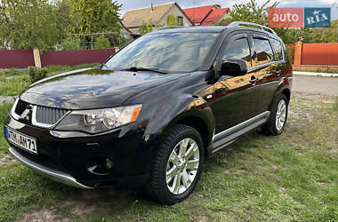 Внедорожник / Кроссовер Mitsubishi Outlander XL 2009 в Немирове