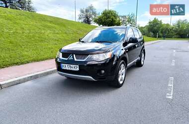 Внедорожник / Кроссовер Mitsubishi Outlander XL 2008 в Киеве