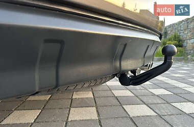 Внедорожник / Кроссовер Mitsubishi Outlander XL 2011 в 