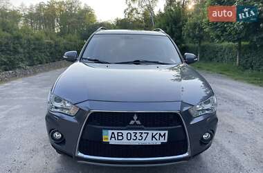 Внедорожник / Кроссовер Mitsubishi Outlander XL 2011 в 