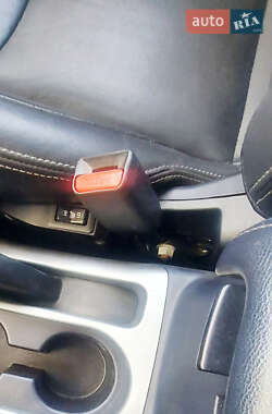 Внедорожник / Кроссовер Mitsubishi Outlander XL 2010 в 