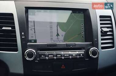 Внедорожник / Кроссовер Mitsubishi Outlander XL 2008 в 