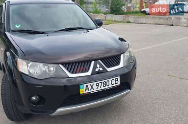 Mitsubishi Outlander XL 2009