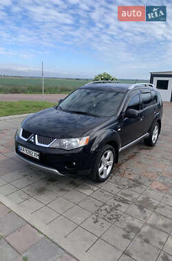 Позашляховик / Кросовер Mitsubishi Outlander XL 2007 в Києві