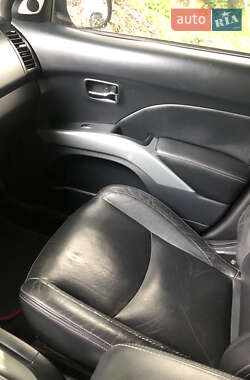 Внедорожник / Кроссовер Mitsubishi Outlander XL 2008 в 