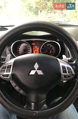 Внедорожник / Кроссовер Mitsubishi Outlander XL 2008 в 