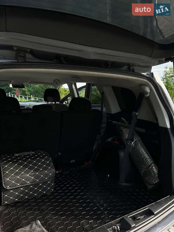 Позашляховик / Кросовер Mitsubishi Outlander XL 2007 в Теребовлі