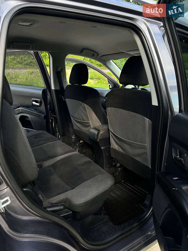Позашляховик / Кросовер Mitsubishi Outlander XL 2007 в Теребовлі