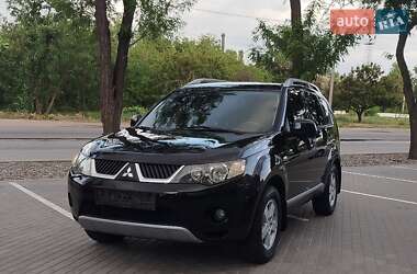 Внедорожник / Кроссовер Mitsubishi Outlander XL 2008 в 