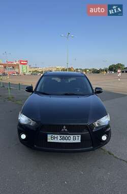 Mitsubishi Outlander XL 2010 Mitsubishi Outlander XL 2010