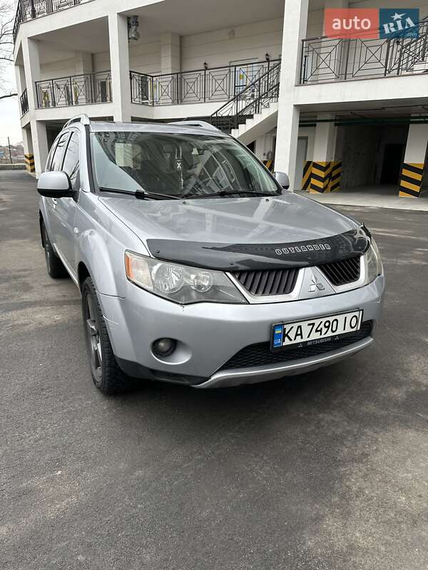 Mitsubishi Outlander XL 2007