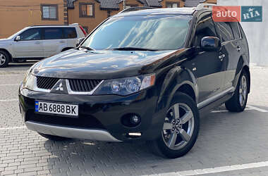 Внедорожник / Кроссовер Mitsubishi Outlander XL 2009 в Виннице