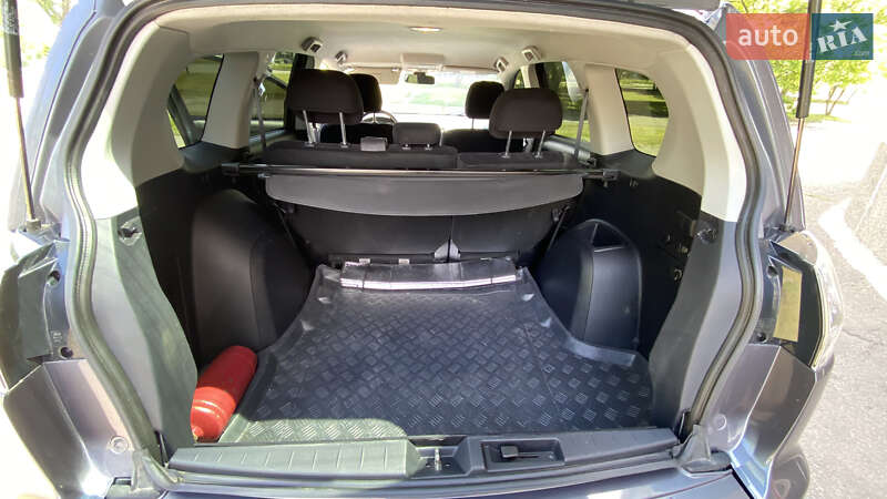 Внедорожник / Кроссовер Mitsubishi Outlander XL 2010 в Первомайске