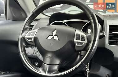 Внедорожник / Кроссовер Mitsubishi Outlander XL 2007 в 