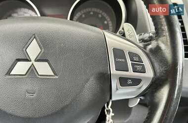 Внедорожник / Кроссовер Mitsubishi Outlander XL 2007 в 