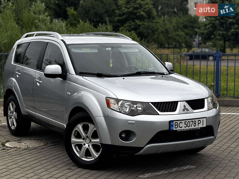 Внедорожник / Кроссовер Mitsubishi Outlander XL 2007 в Дрогобыче