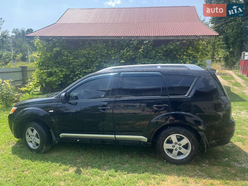Внедорожник / Кроссовер Mitsubishi Outlander XL 2008 в Тернополе фото 9 Внедорожник / Кроссовер Mitsubishi Outlander XL 2008 в Тернополе