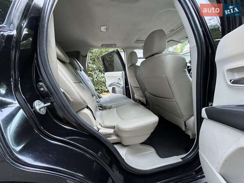 Внедорожник / Кроссовер Mitsubishi Outlander XL 2007 в Одессе