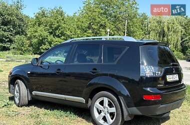 Внедорожник / Кроссовер Mitsubishi Outlander XL 2008 в 